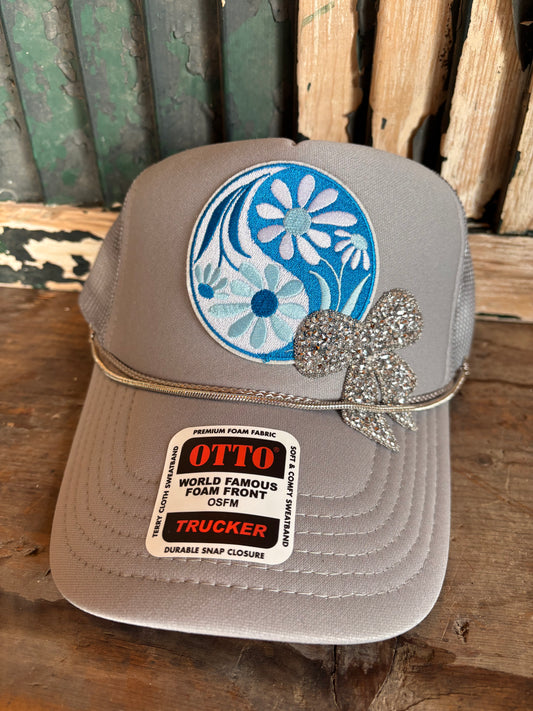 Flower Hat with Hat Chain | Otto Hat